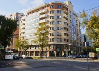 Машиноместо на продажу, 18 м2, Свердловская область, улица Белинского, 30