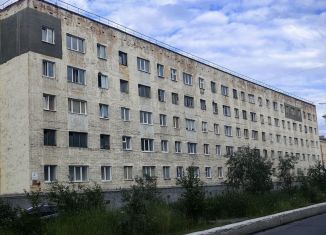 Продам 2-ком. квартиру, 43 м2, Норильск, улица Завенягина, 2к2