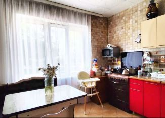 3-комнатная квартира на продажу, 65 м2, Чувашия, улица Шумилова, 18