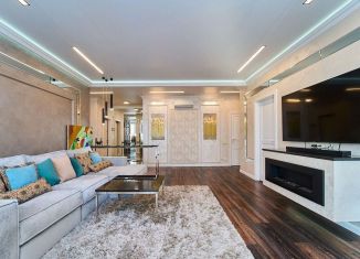 Продаю 3-ком. квартиру, 128 м2, Краснодар, Совхозная улица, 1к6