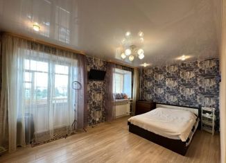 Продажа 2-ком. квартиры, 49 м2, Рязань, улица Ленина, 19А