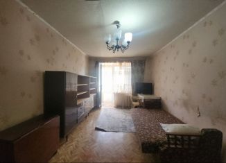 Продаю 2-комнатную квартиру, 47.5 м2, Каменск-Шахтинский, переулок Крупской, 64