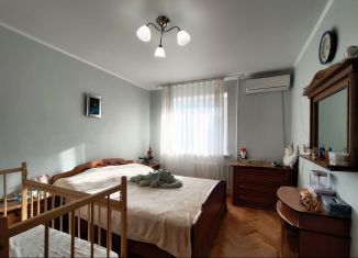 Продажа двухкомнатной квартиры, 74.1 м2, Анапа, улица Лермонтова, 75