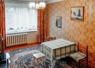 Продается четырехкомнатная квартира, 76.3 м2, Петропавловск-Камчатский, улица Академика Курчатова, 1, микрорайон Горизонт-Север