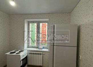 Продам трехкомнатную квартиру, 57.6 м2, Кумертау, Комсомольская улица, 12А