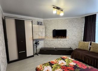 Продаю 1-ком. квартиру, 42 м2, Ставрополь, улица Доваторцев, 90