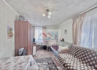 Продаю 1-ком. квартиру, 31 м2, Белебей, улица Амирова, 7Б