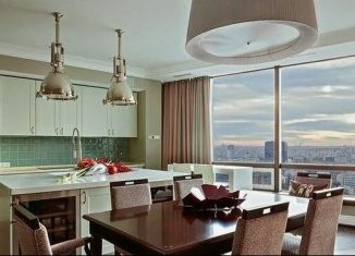 Продажа трехкомнатной квартиры, 81.3 м2, Тюмень