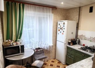 Продам 3-ком. квартиру, 54 м2, Люберцы, улица С.П. Попова, 44