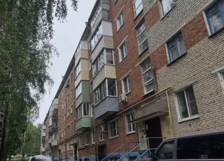 Однокомнатная квартира на продажу, 30 м2, Чебоксары, проспект Мира, 10