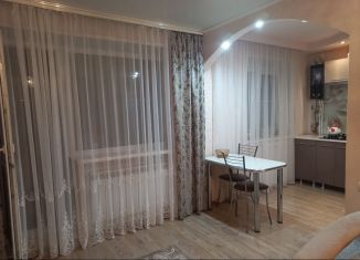 Продам 2-комнатную квартиру, 55.3 м2, Карталы, улица Ленина, 9А