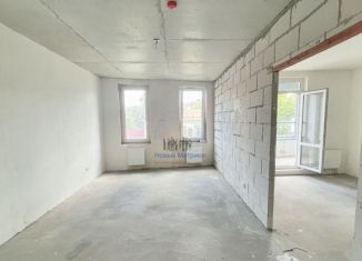 Продам 2-ком. квартиру, 74 м2, Санкт-Петербург, Василеостровский район, Уральская улица, 2