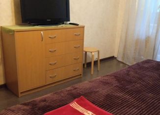 Сдаю в аренду однокомнатную квартиру, 33 м2, Москва, Россошанская улица, 1к1