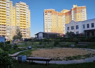 Продаю квартиру студию, 29 м2, Липецк, улица Е.И. Замятина, 1Б