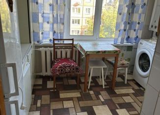 Сдам двухкомнатную квартиру, 45 м2, Тула, улица Седова, 41А