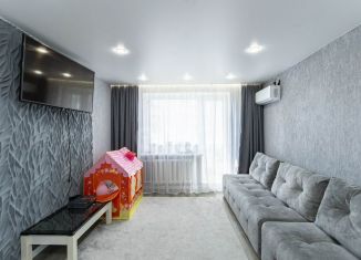 Продам 3-комнатную квартиру, 92 м2, Тюмень, Севастопольская улица, 4