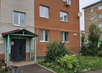 2-комнатная квартира на продажу, 50 м2, Удмуртия, Ленинградская улица, 10