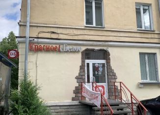 Торговая площадь на продажу, 67.4 м2, Красноярский край, улица Андреева, 3