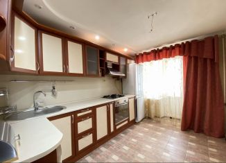 Продаю 3-комнатную квартиру, 52.8 м2, Бузулук, 4-й микрорайон, 26А