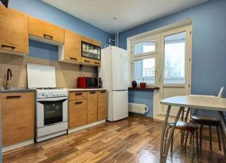 Продажа трехкомнатной квартиры, 61.7 м2, Казань, улица Джаудата Файзи, 10