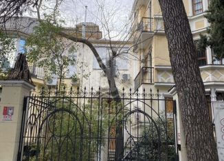 Продается многокомнатная квартира, 360 м2, Крым, Боткинская улица, 4