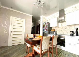 Сдам 3-ком. квартиру, 59 м2, Сочи, Полтавская улица, 21