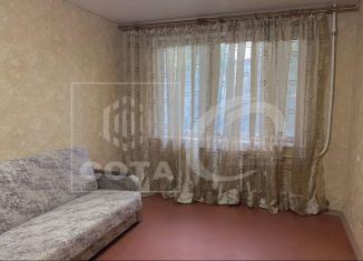 Продается 2-ком. квартира, 43.8 м2, Воронеж, улица Моисеева, 42