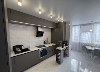 Продажа 2-ком. квартиры, 65 м2, Калининград, Крымский проезд, 2, ЖК Восток