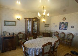 Сдается двухкомнатная квартира, 163.5 м2, Пушкин, улица Вячеслава Шишкова, 28к2