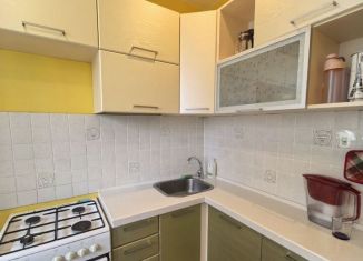 Однокомнатная квартира на продажу, 30.5 м2, Барнаул, улица Антона Петрова, 194