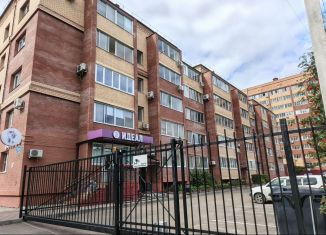 Сдаю в аренду 2-ком. квартиру, 63.7 м2, Благовещенск, Амурская улица, 55