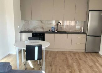 Сдаю в аренду 1-ком. квартиру, 36.2 м2, Москва, улица Дмитрия Ульянова, 23к2, метро Крымская