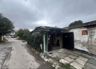 Продаю гараж, 24 м2, Крым, улица Куйбышева, 168