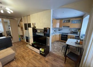 Продам 2-ком. квартиру, 43.2 м2, Домодедово, 1-й Советский проезд, 1