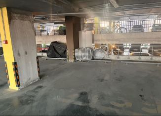 Продам машиноместо, 15 м2, Татарстан, улица Рашида Нежметдинова, 2А