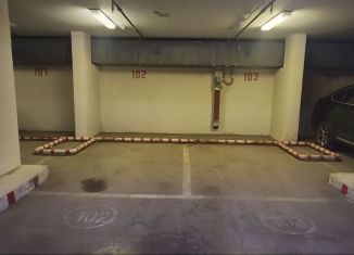 Сдаю машиноместо, 14 м2, Москва, Новорогожская улица, 8