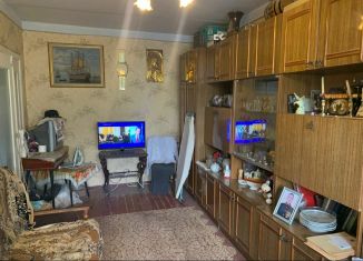 Продается 3-комнатная квартира, 54 м2, Пятигорск, улица Аллея Строителей, 8