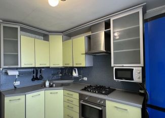 Сдам 3-ком. квартиру, 68 м2, Подольск, Первомайская улица, 3