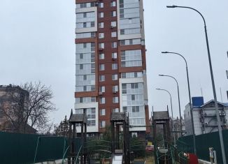 Продажа 1-ком. квартиры, 53 м2, Батайск, улица Максима Горького, 144