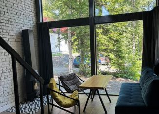 Сдаю в аренду дом, 40 м2, поселок городского типа Шерегеш, Цветочная улица, 2/2