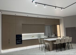 Продам дом, 377 м2, Ростовская область, Цветочная улица, 39