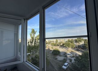 Продам двухкомнатную квартиру, 48.3 м2, Керчь, улица Ворошилова, 23