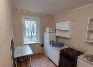 Продам 3-комнатную квартиру, 52 м2, Курчатов, Ленинградская улица, 7