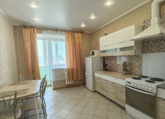 Сдам в аренду 1-комнатную квартиру, 42 м2, Липецк, улица М.И. Неделина, 61