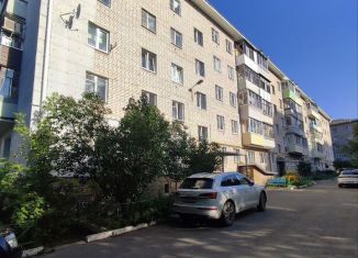 Продаю 3-комнатную квартиру, 58.7 м2, Калуга, улица Тельмана, 15