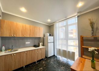 Сдам в аренду однокомнатную квартиру, 39 м2, Анапа, Владимирская улица, 142, ЖК Триумф