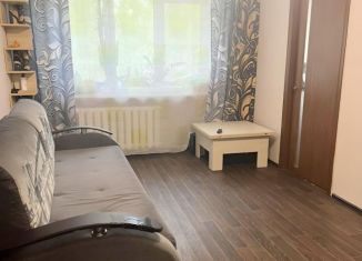 Продаю 3-комнатную квартиру, 41.3 м2, Кстово, улица Космонавтов, 3