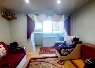 Продаю 2-ком. квартиру, 57.6 м2, Бузулук, микрорайон 7А, 25