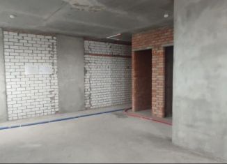 Продаю 1-ком. квартиру, 43 м2, Казань, Чистопольская улица, 38