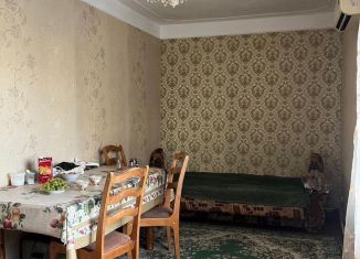 Продается однокомнатная квартира, 35 м2, Махачкала, улица Лаптиева, 74